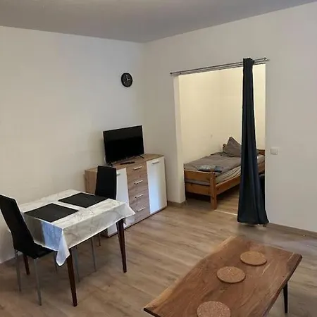 Apartment Schoene 1,5raum In Essen